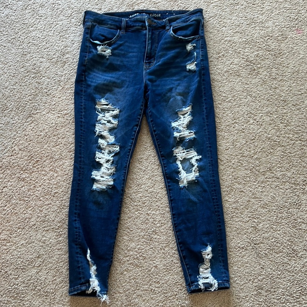 American Eagle Ripped Jeans Size 14 short